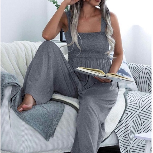 Onesie Romper Grey Size Medium-See Description $4.99 shipping rate is applied :> - Picture 5 of 5